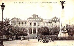 PA i- 52- Place d'armes animee